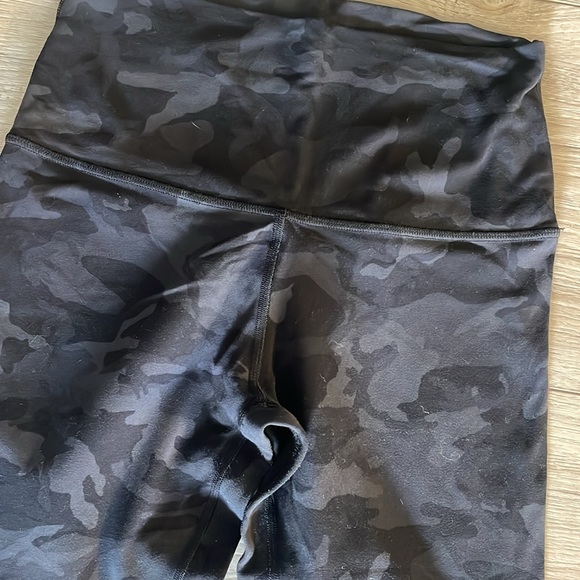 Lululemon align leggings - Picture 2 of 4